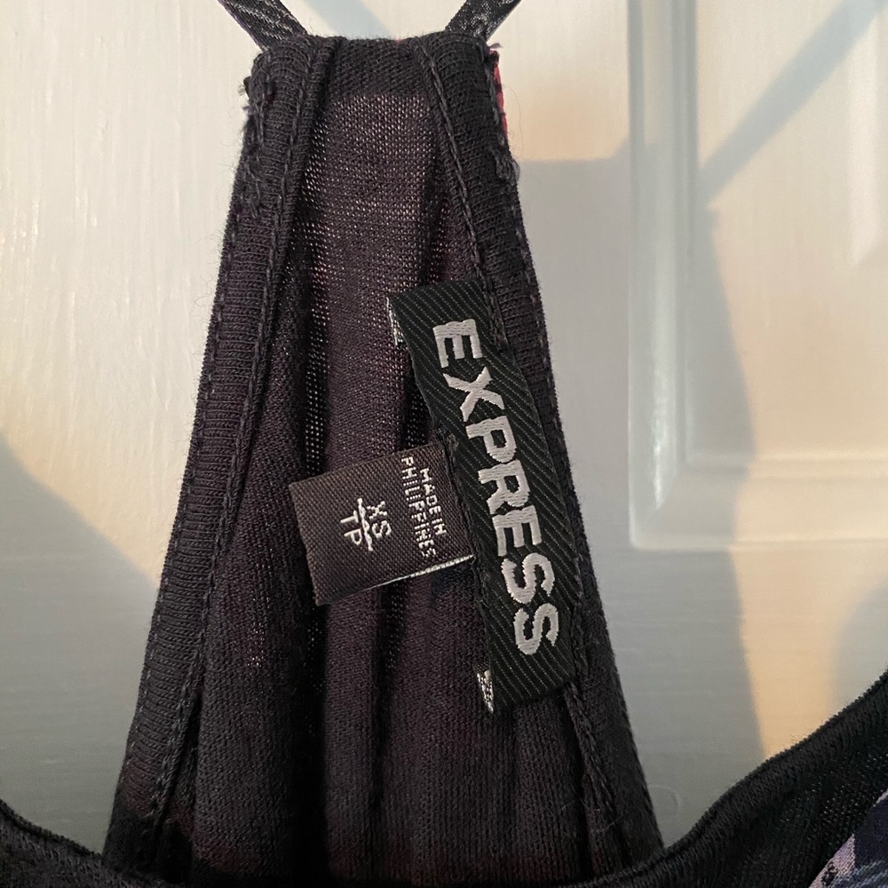 Express top - Picture 2 of 3